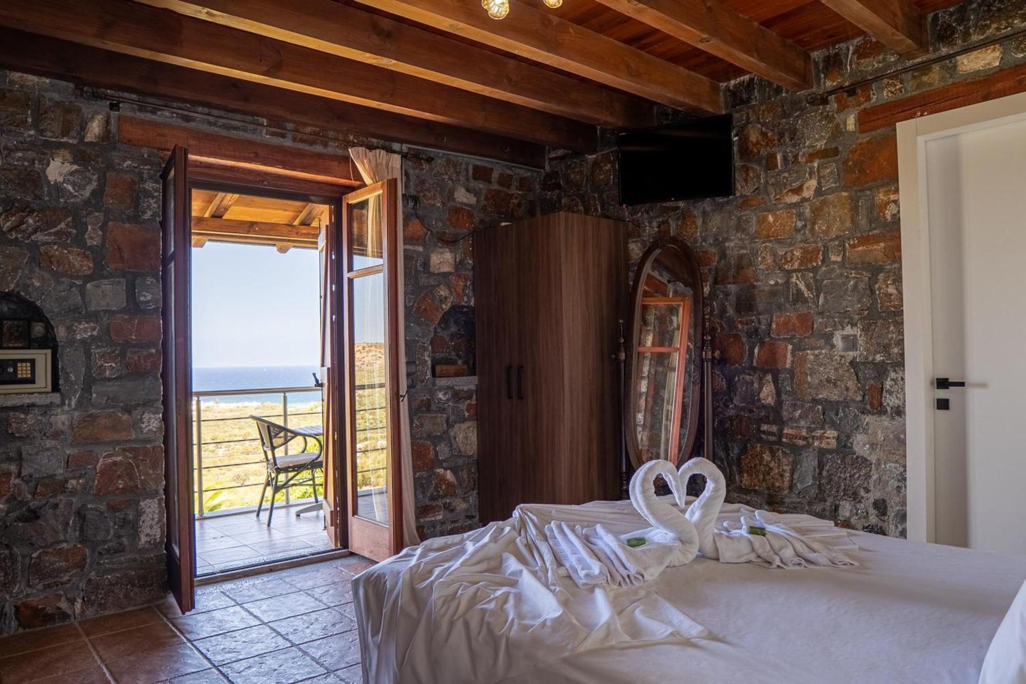 Iris Stone Built Villa ميلاتوس المظهر الخارجي الصورة